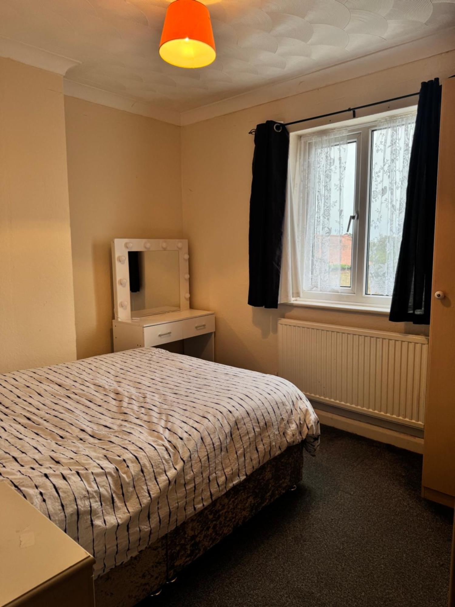 Jxb Homes - Lovely And Spacious Rooms Cliftonville Exterior photo